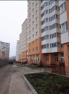 Продам квартиру 2 ком. квартира 77 кв.м, Одесса, Киевский р-н, Гранитная