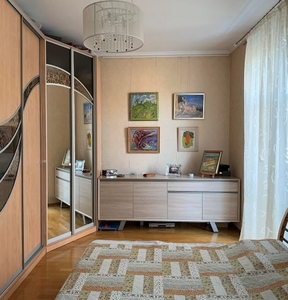 Продажа 3-комнатной квартиры 90 м², Гагарина просп.