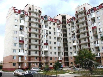 SAV Предлагается просторная 3-ком квартира 95м2 в центре Броваров
