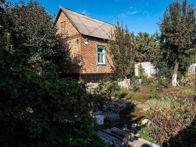 Продам дом на участке 6 соток/Гагарина/р-н ул. Высоковольтная