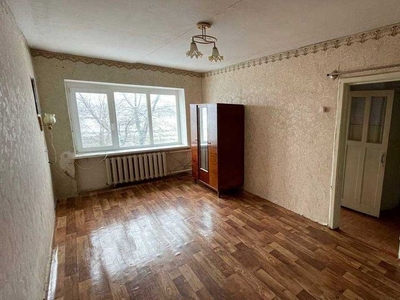 У продажу однокімнатна квартира у смт. Славгород від власника