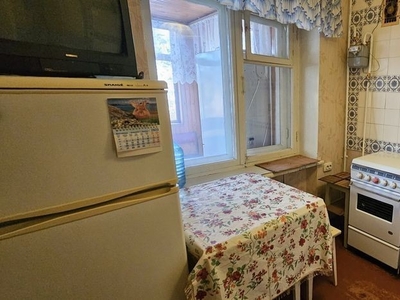 Срочно продам двухкомнатную квартиру в городе Черноморск