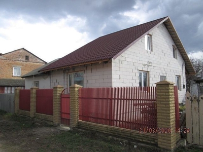 Продается часть дома в Чернигове от хозяина (р-н Казацкая).