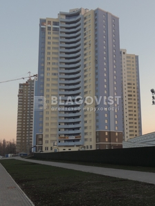 Двухкомнатная квартира Глушкова Академика просп. 9в в Киеве R-51311 | Благовест