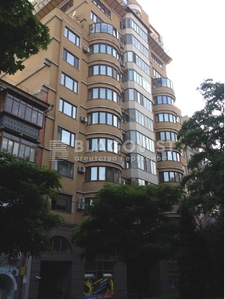 Четырехкомнатная квартира ул. Кропивницкого 10 в Киеве R-44912
