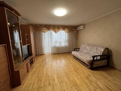 Оренда 3х кімнатної квартири в Дніпровському районі