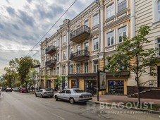 Пятикомнатная квартира ул. Софиевская 25 в Киеве R-34448