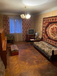 Продам свою 2-х комнатную квартиру на Салтовке