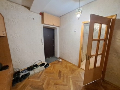 Продається двокімнатна квартира в центрі Тернополя