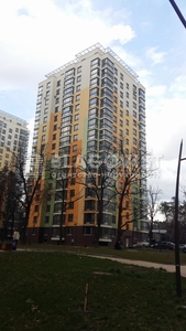 Трехкомнатная квартира ул. Петрицкого Анатолия 17а в Киеве R-51760