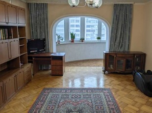 Продажа 3-комнатной квартиры 149.4 м², Героев Сталинграда просп., 22