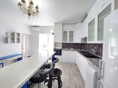 Аренда 1-комнатной квартиры 55 м², Дача Ковалевского ул.