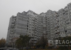 Трехкомнатная квартира ул. Иорданская (Гавро Лайоша) 1а в Киеве D-37117