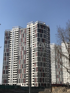 Четырехкомнатная квартира ул. Никольско-Слободская 13 в Киеве P-32137