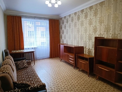 2 кімнатна квартира в історичному центрі (С1)