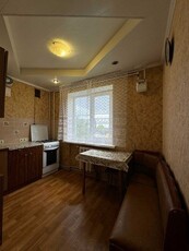 Продам 3-комнатную квартиру р-н Черёмушки / Газовое АО
