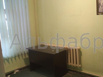 Продается 4-к квартира в ЦЕНТРЕ Киева