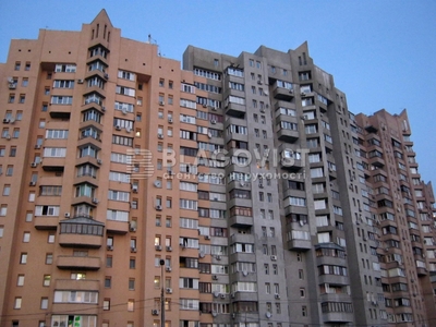 Двухкомнатная квартира долгосрочно ул. Срибнокильская 20 в Киеве R-57910 | Благовест