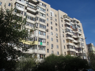 Трехкомнатная квартира долгосрочно ул. Стуса Василия (Радгоспная) 28 в Киеве R-57841
