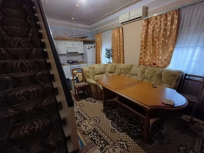 Продам ДВУХ этажный дом на пр. Металлургов (114 кв. м. )