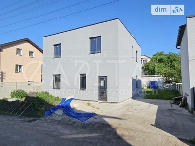 Продаж 2 поверхового будинку з ділянкою на 5 соток, 180 кв. м, 5 кімнат, на вул. Лугова 26