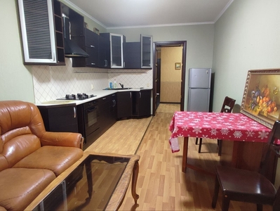 Аренда 2-комнатной квартиры 80 м², Авдеева-Черноморского ул.
