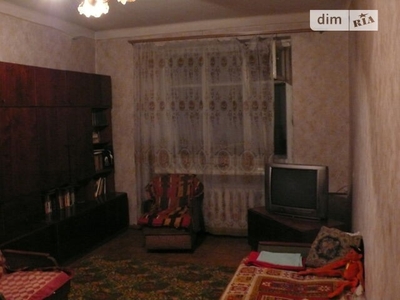 2х комнатная сталинка на Среднефонтанской пл, без ремонта, жилая