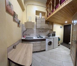 Продам квартиру, расположена на Новосельского -Преображенская