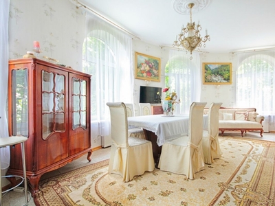 Одесса, Дачная 001, продажа двухэтажного дома 334 кв. м., 10 соток, район Большой фонтан...