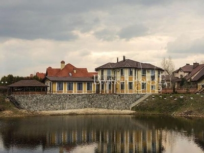 БЕЗ % Новый дом на берегу озера, с бассейном КГ Золоче Вишенки
