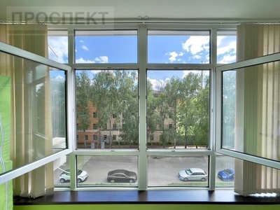 У продажі простора 2-кімнатна квартира 100м2 вул. Пушкіна ( Центр )