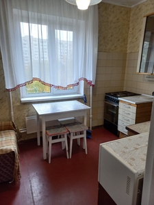 Аренда 1-комнатной квартиры 43 м², Николая Ушакова ул.