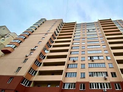 Продам 2-х комнатную квартиру в новом сданном доме на Таирова, ул. ...
