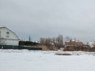 Продажа земельного участка в Новых Петровцах
