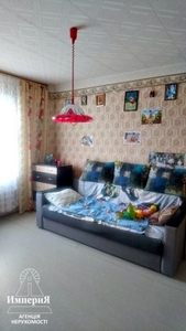 Продам 3-Х комнатную на массиве Павличенко.