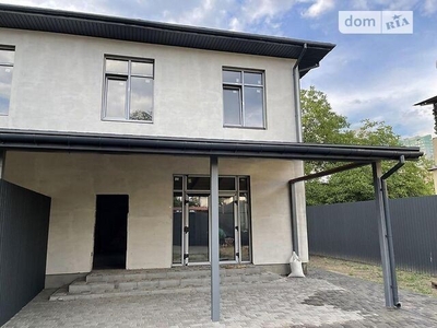 Продаж 2 поверхового будинку з ділянкою на 3 сотки, 13000 кв. м, 5 кімнат, на вул. Садова 32