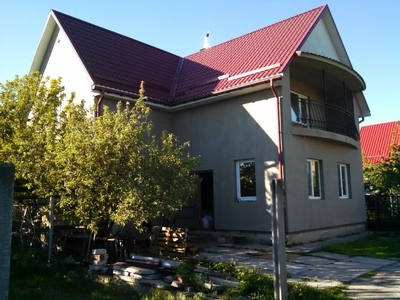 Продаю дом в Новомосковске рядом с рекой.