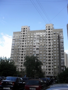 Трехкомнатная квартира долгосрочно ул. Яблонской Татьяны 2 в Киеве R-49961 | Благовест