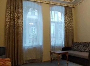 2-кімнатна квартира Чорновола - центр Львова, оренда в новобудові