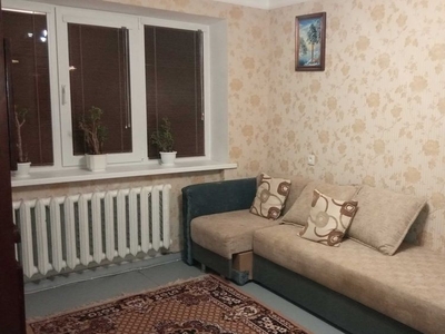 Сдам 2 комнатную квартиру на Рогани Докучаевское метро Индустриальная