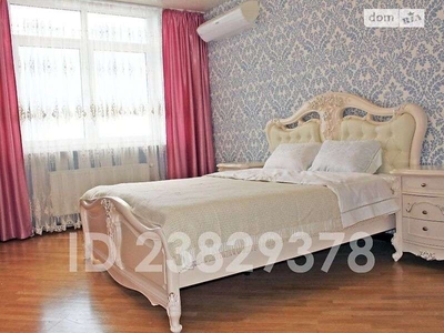 Продажа 3-комнатной квартиры 131 м², Воскресенская ул., 14Б