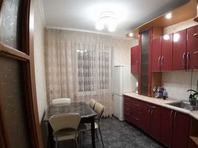 Продажа 3-комнатной квартиры 75 м², Маршала Малиновского ул., 36