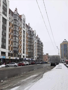 квартира Киевский-81 м2