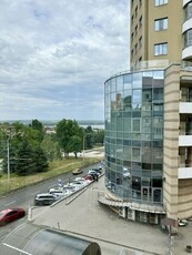 Продажа 2-к. квартиры 58 м2, памятник Славы (Нагорка).
