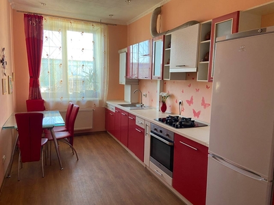 Продажа 2-комнатной квартиры 80 м², Новоалександровская ул.