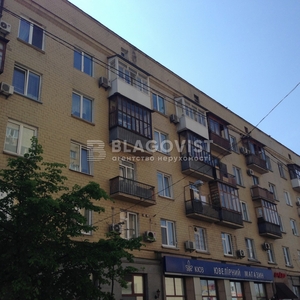 Двухкомнатная квартира ул. Гончара Олеся 79 в Киеве R-55176 | Благовест