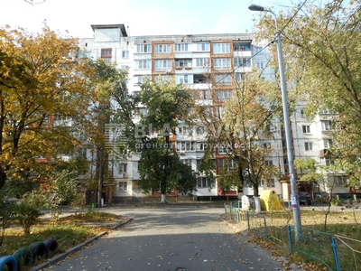 Трехкомнатная квартира долгосрочно ул. Лукьяненко Левка (Тимошенко Маршала) 1 в Киеве R-55161 | Благовест