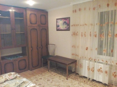 комната Святопетровское-100 м2