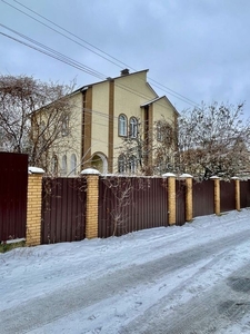 Продам будинок 280 кв. м. Софіївська Борщагівка, вул. Парникова