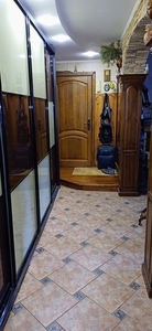 Продам 3х комнатную квартиру в Приднепровске.